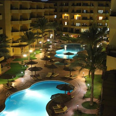 Pool View Apartment At British Resort - Unit 02 洪加達 外观 照片
