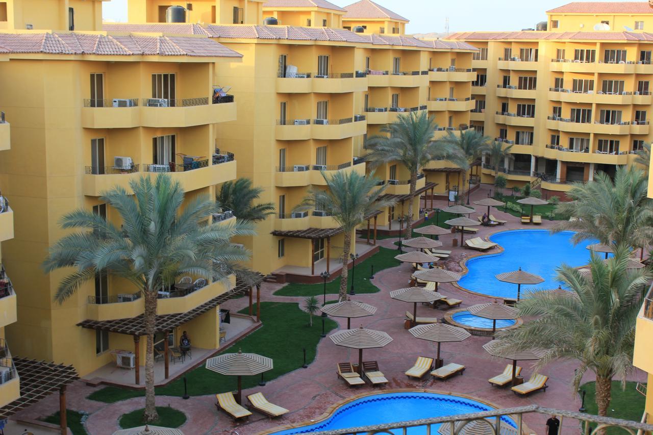 Pool View Apartment At British Resort - Unit 02 洪加達 外观 照片