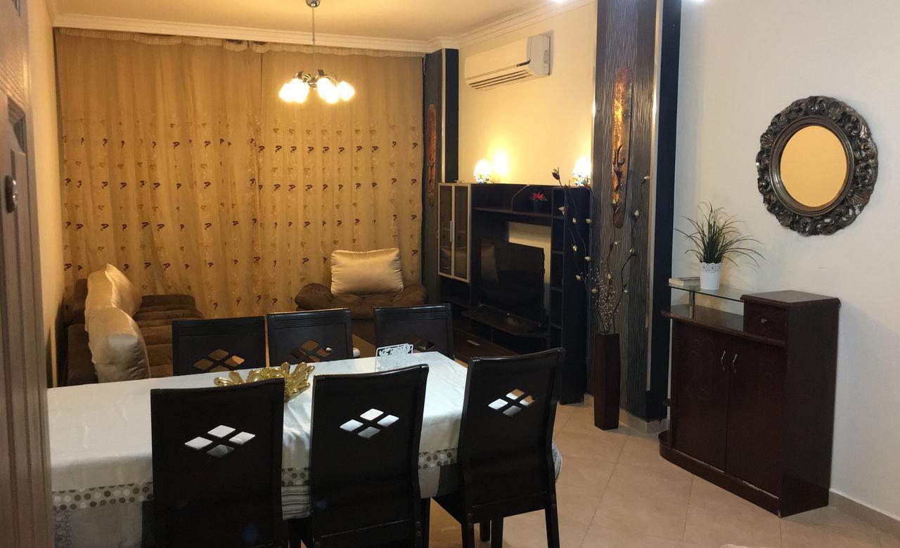 Pool View Apartment At British Resort - Unit 02 洪加達 外观 照片