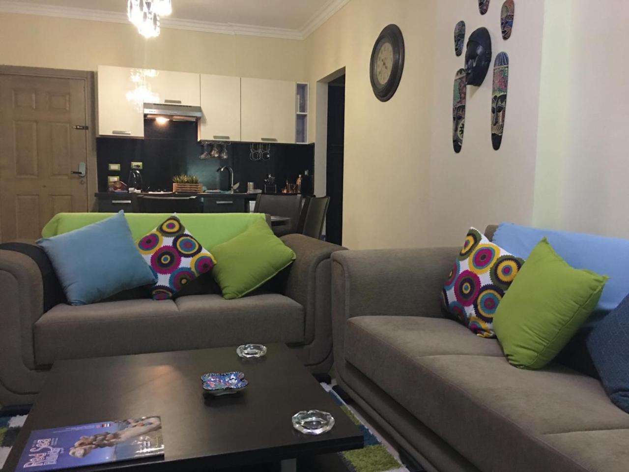 Pool View Apartment At British Resort - Unit 02 洪加達 外观 照片